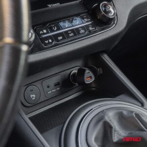 AMiO Car charger QC+PD 38W USB-A + USB-C AMIO-04283 - Image 2