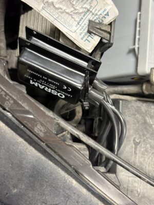 Opel Corsa E with Osram LEDSC01 2HFB CANBUS error cancelers 2