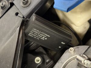 Passat B6 with Philips CANBUS H7 cancelers 1