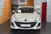 Mazda 3 BL with Philips Ultinon Pro6000 H11 Boost low beam + Osram Night Breaker W5W LED position lights front